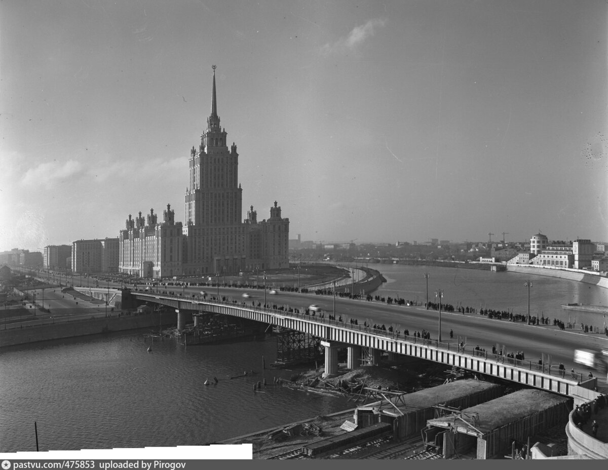 Прогулка по Москве 1957 года. Как выглядела столица СССР 65 лет назад? |  Путешествия и всего по чуть-чуть | Дзен