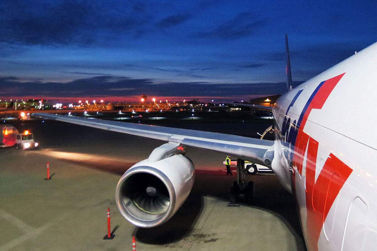 Boeing 757. Фото: GeorgeM757