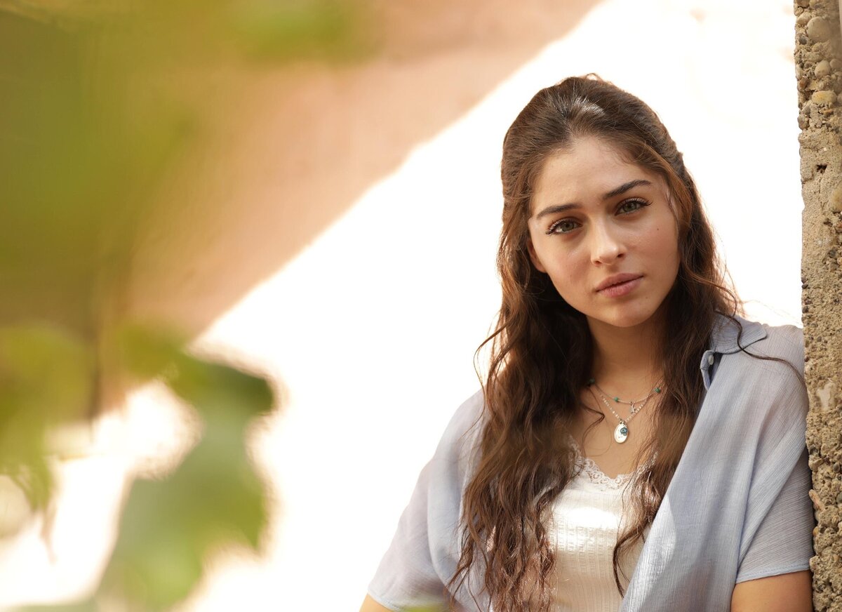 Цемре Баисал