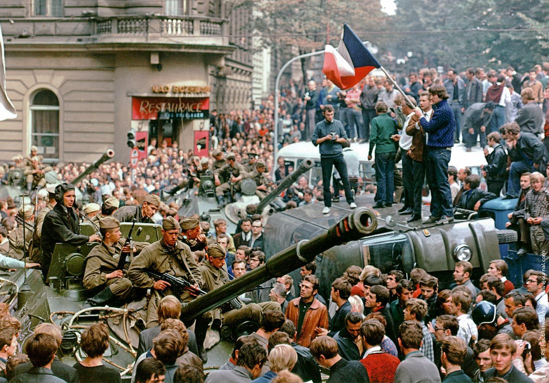 Политические волнения. 1968 Чехословакия Пражская Весна. Прага август 1968. 1968 Пражская Весна СССР. СССР В Чехословакии в 1968.