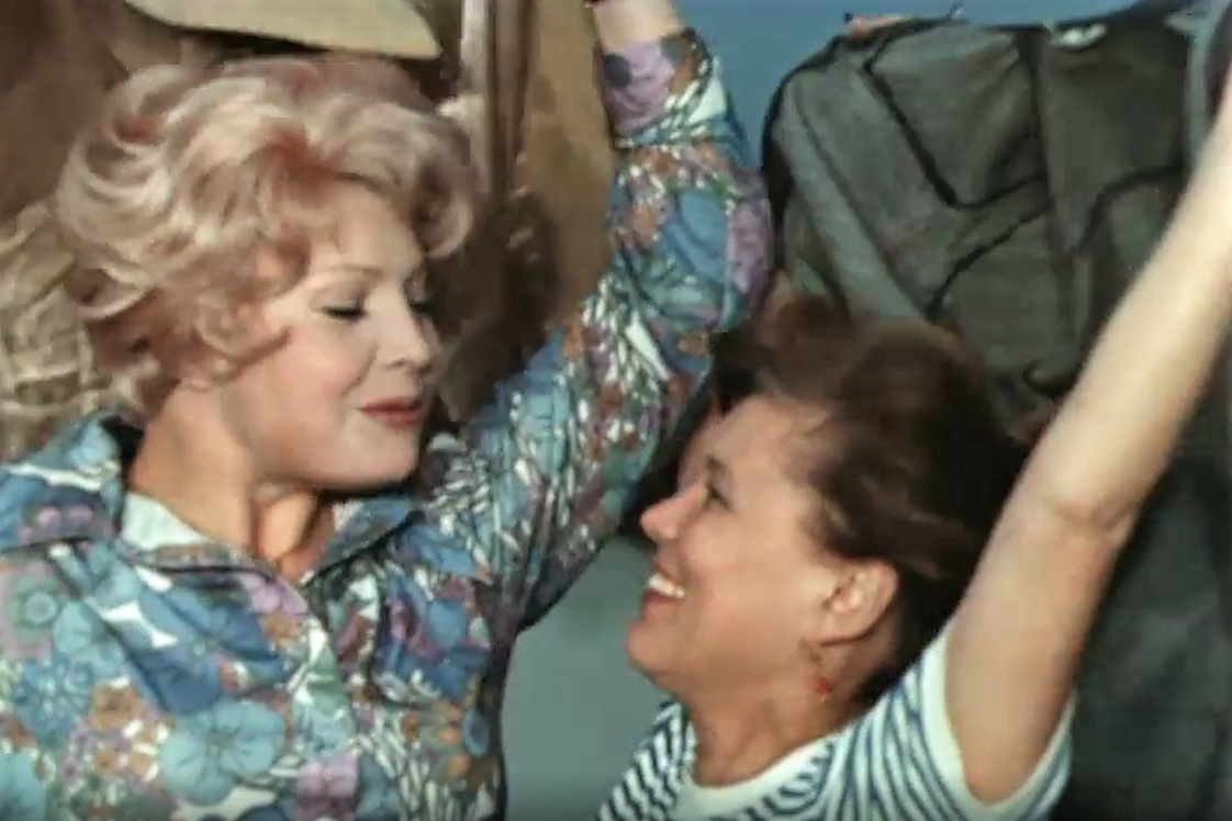 Кадр из телефильма "Ольга Сергеевна" (1975)