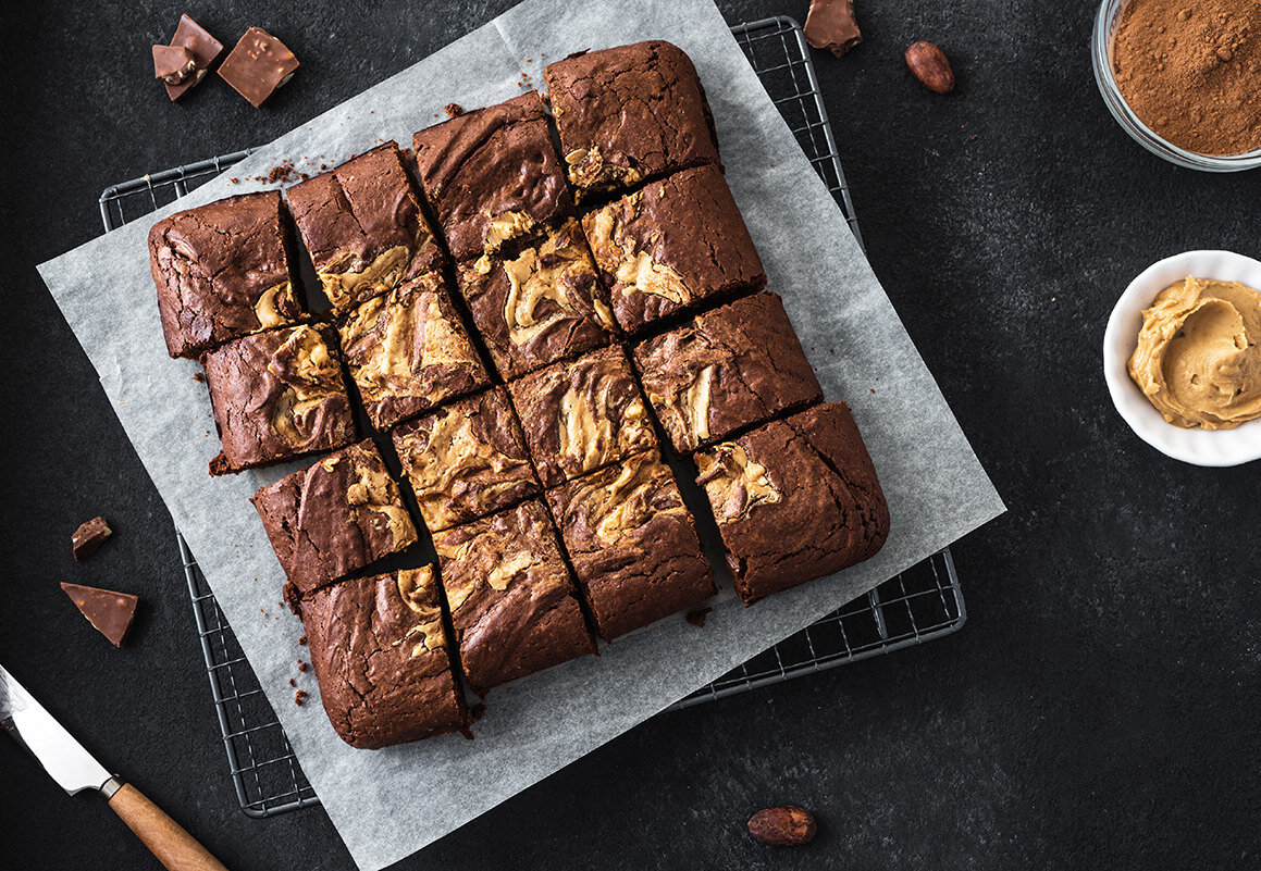     Постный десерт. Шоколадный пирог с орехами