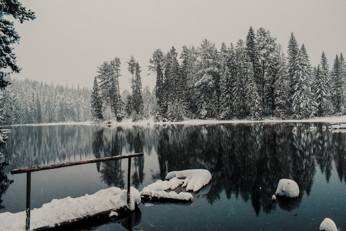 ".. Тёплое озеро! Зимняя сказка!"