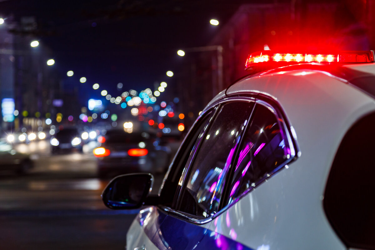   istockphoto/z1b