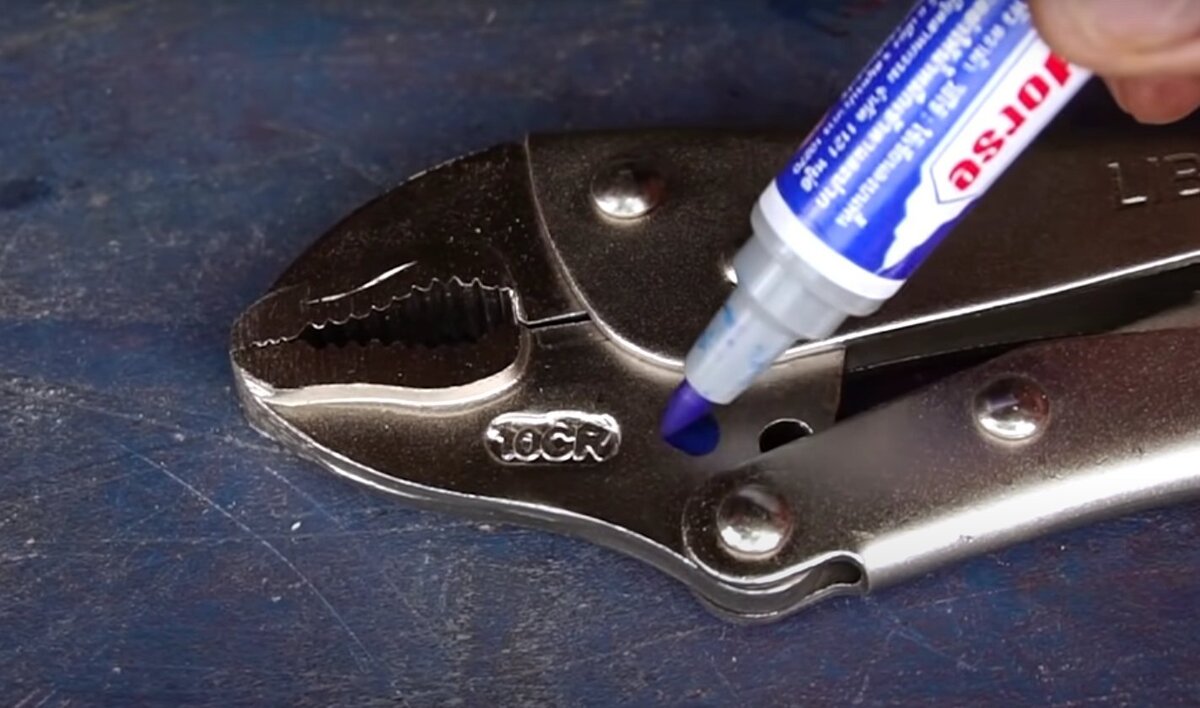      Разметка отверстия