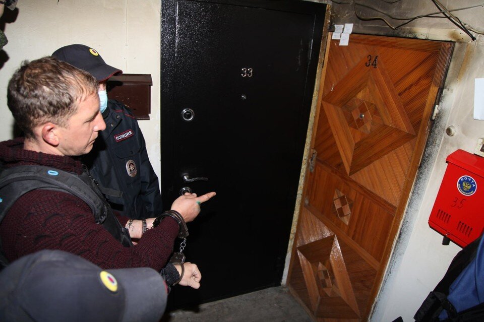     Лазарев долго отпирался, но все доказательства были против него, так что пришлось признаться  СУ СК России по Оренбургской области