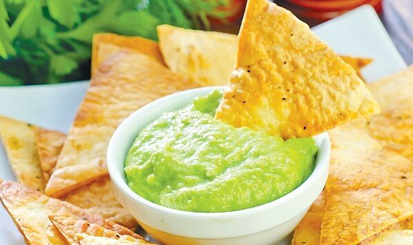 Фото с сайта https://gotovite.ru/mirovaya-kuxnya/chipsy-nachos-xrustyashhaya-meksikanskaya-zakuska.html