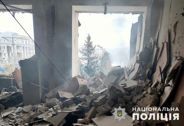 Мародерство в Бахмуте: пехота грабит, танки зачищают. Даже полицию