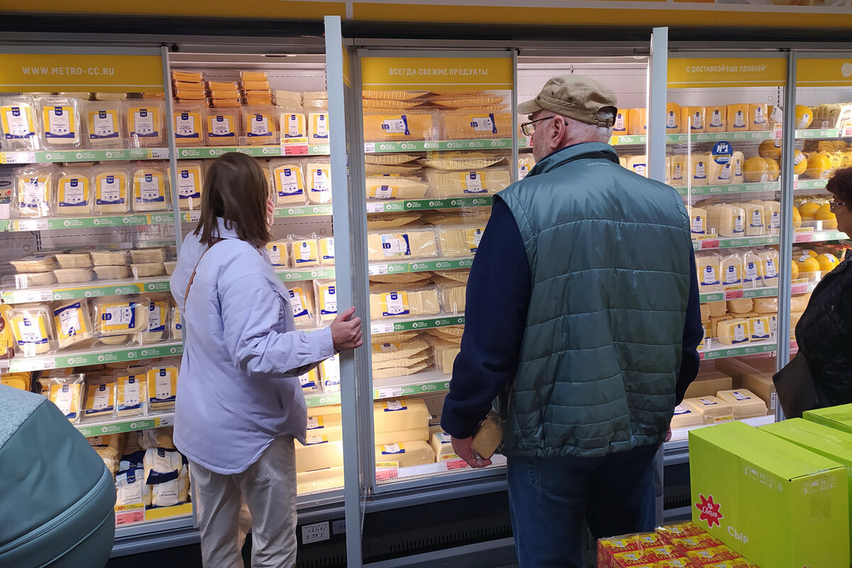 Сыр стали приобретать в два раза чаще в 2023 году.  Фото: Maksim Konstantinov / Global Look Press / globallookpress.com
