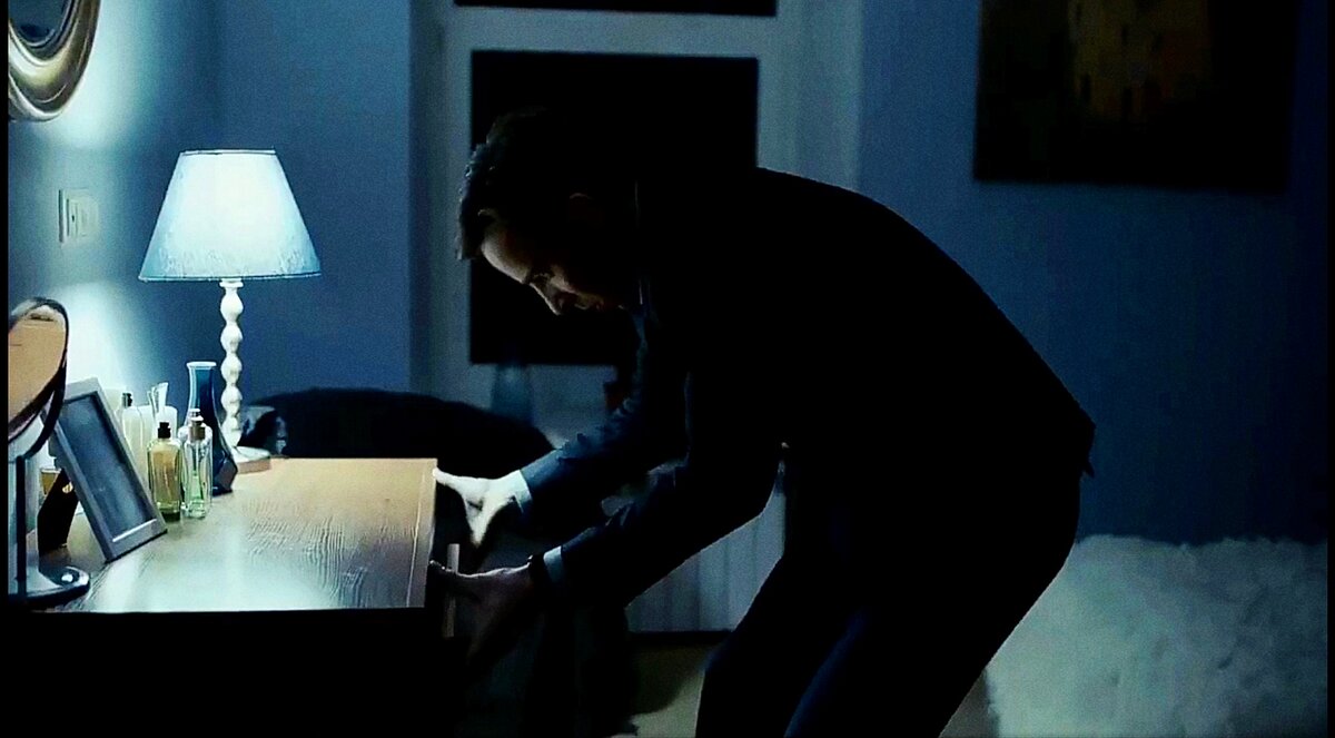 Кадр из сериала "Шпион", kino-teatr.ru