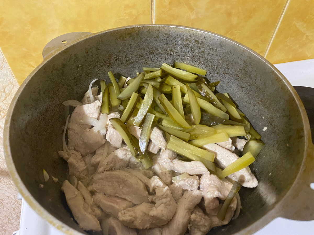 Способ приготовления простого азу по-татарски в духовке