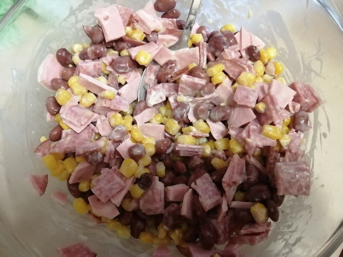 Салат из простых продуктов (фото автора)