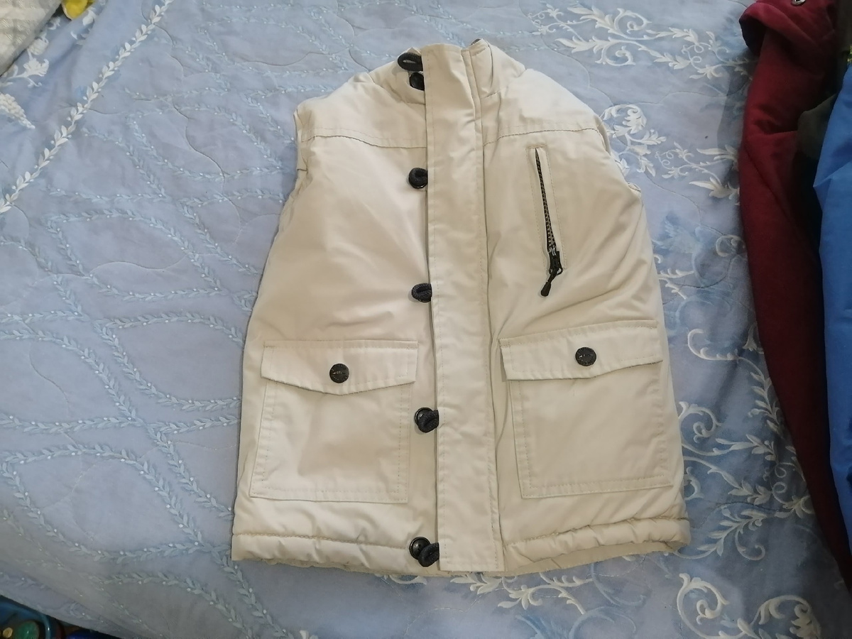 И застегнуть