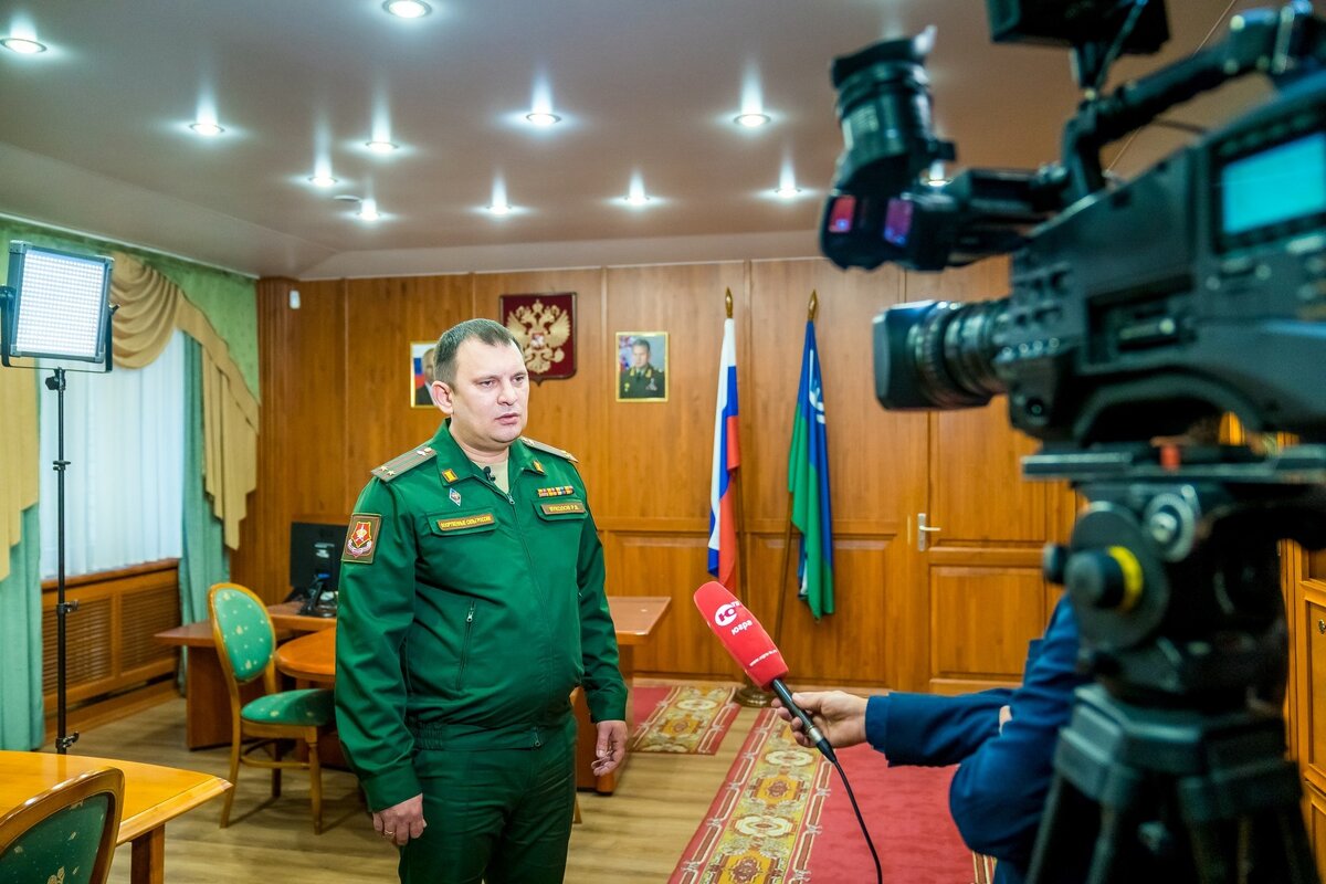    Роман Вуколов: «Военкомат Югры формирует качественные резервы армии России»