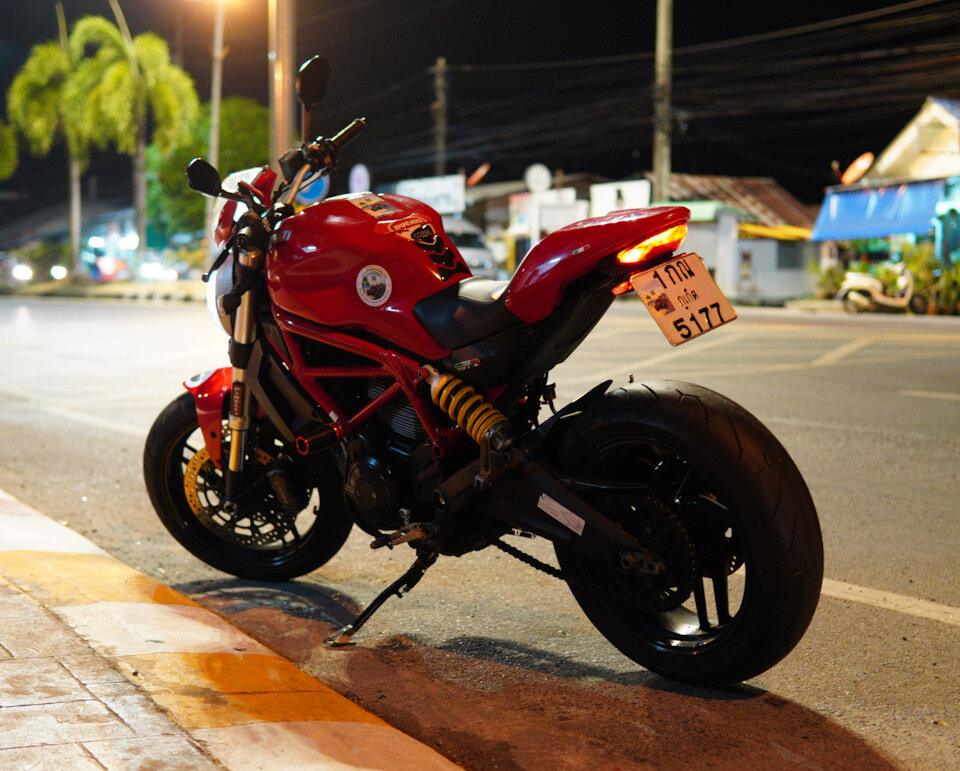 Ducati Monster 797 стритфайтер
