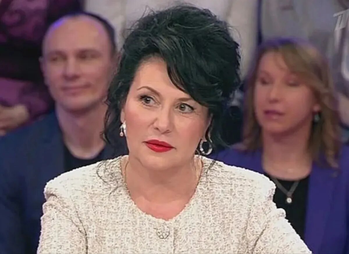Елена (мама Николая Баскова) / Первый канал