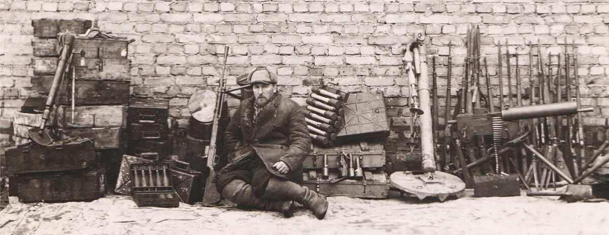 3 апреля 1943. Смерш 19 апреля 1943. 19 апреля 1943. 19 апреля 1943 создан смерш. 19 апреля смерш картинки.