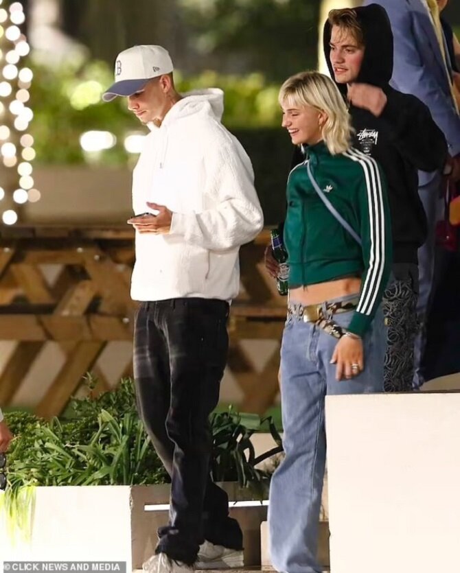 Сын Виктории Бекхэм Ромео сделал предложение своей возлюбленной