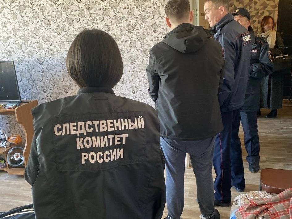    Житель Нефтеюганска во время ссоры зарезал свою девушку