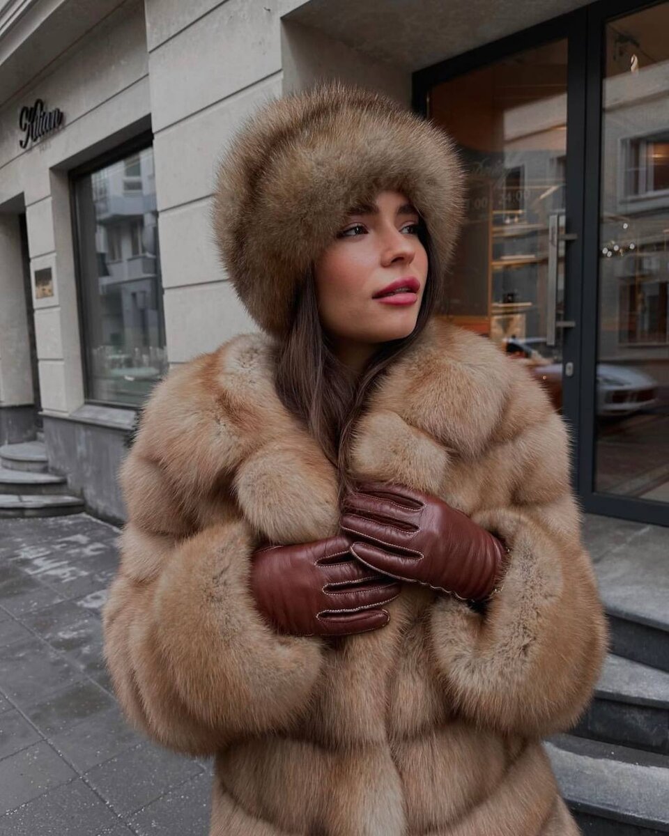 Полушубок из меха куницы 