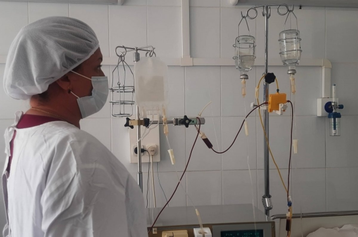    С помощью этой капельницы осуществляется один из методов гравитационной хирургии - плазмаферез.