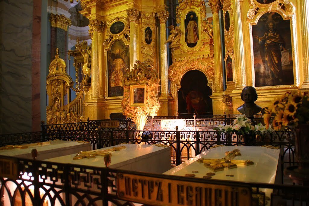 Петропавловский собор Санкт Петербург внутри