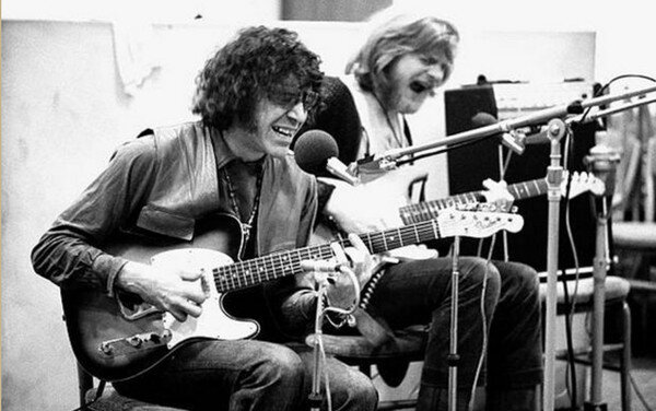 Turn on water tap. T фото. S. A. Ccs (alexis korner).