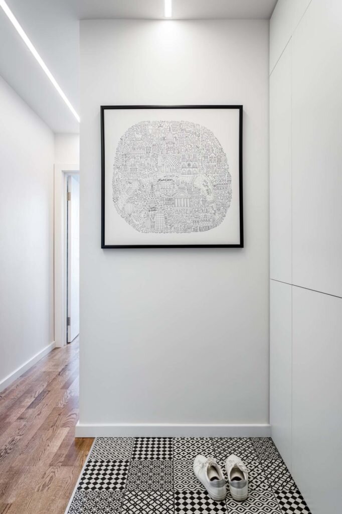 Белоснежный интерьер в европейском стиле. Преображение панельной однушки