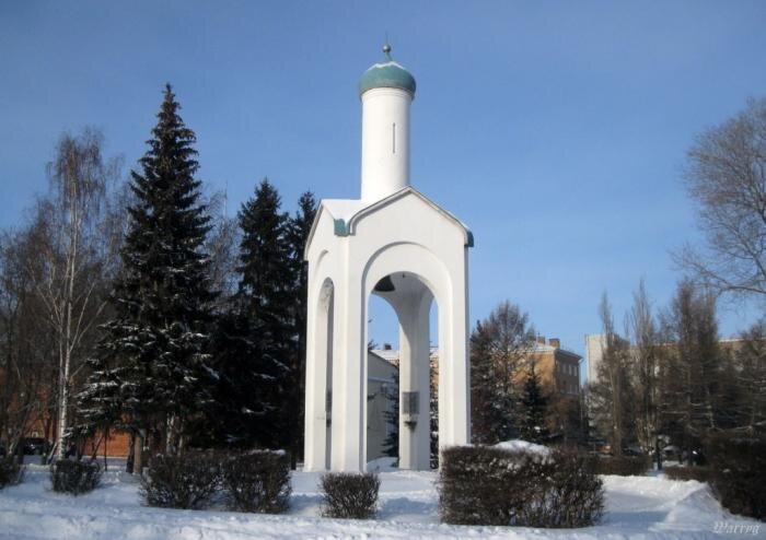 scale_1200