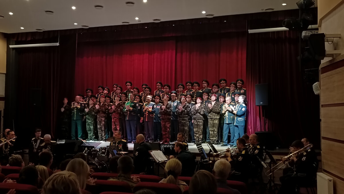 Концерт Академического ансамбля песни и пляски войск национальной гвардии  Российской Федерации состоялся в санатории Росгвардии «Федосьино» |  Академический ансамбль песни и пляски войск национальной гвардии Российской  Федерации | Дзен