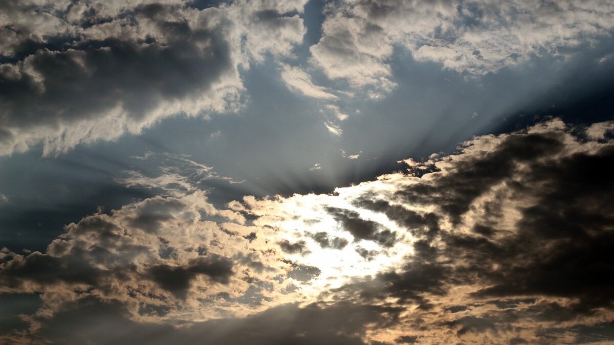     Штормовое предупреждение вновь выпустил карельский Гидрометцентр, сообщается на сайте ведомства.