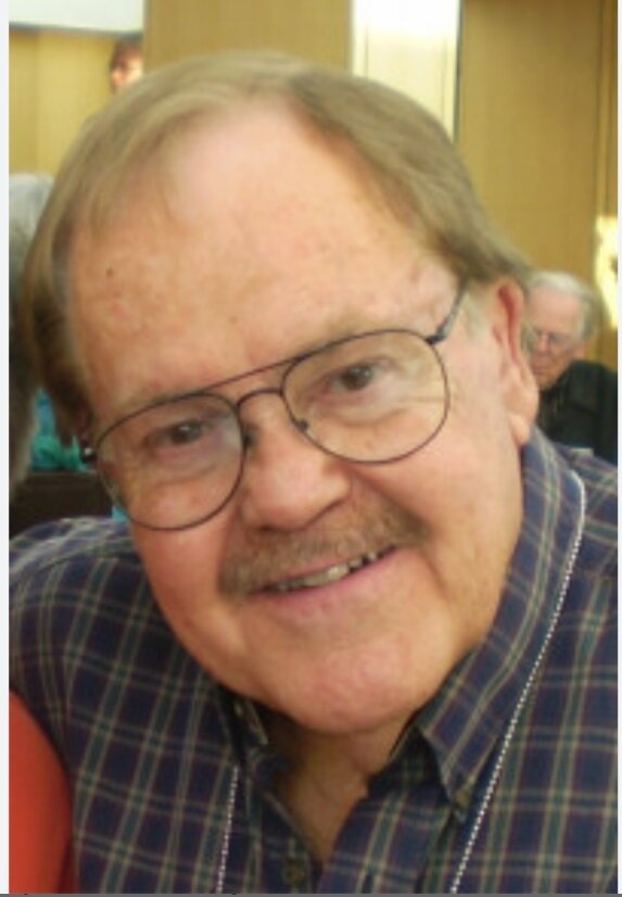 Вильям Ворден - профессор Гарвардского университета. В конце статьи о нем и о его книгах о горевании.