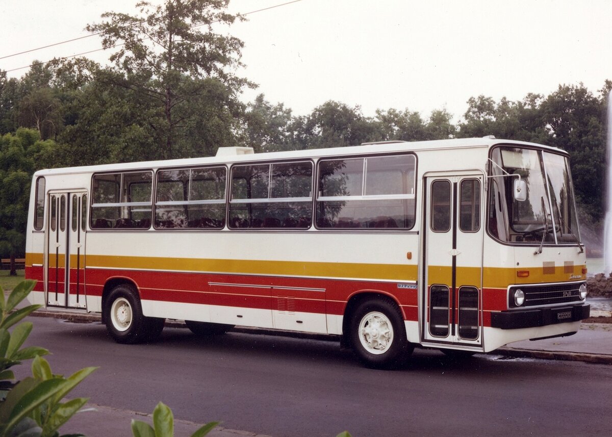 Автобус икарус фото всех моделей