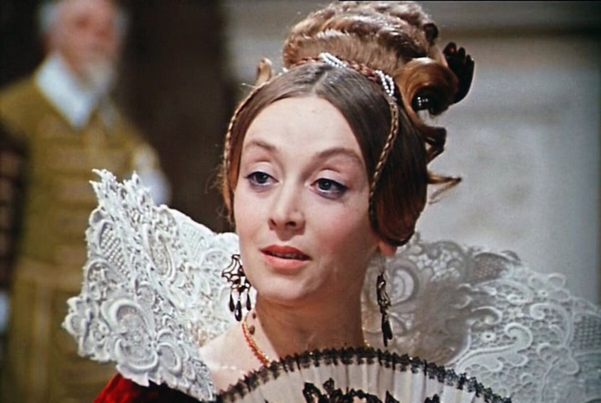 Маргарита Терехова в фильме "Собака на сене". Взято: https://www.passion.ru/