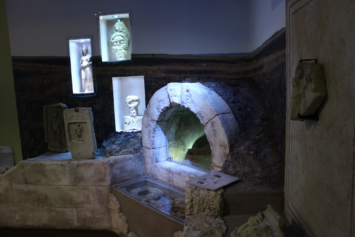 Зал Древнего Мира