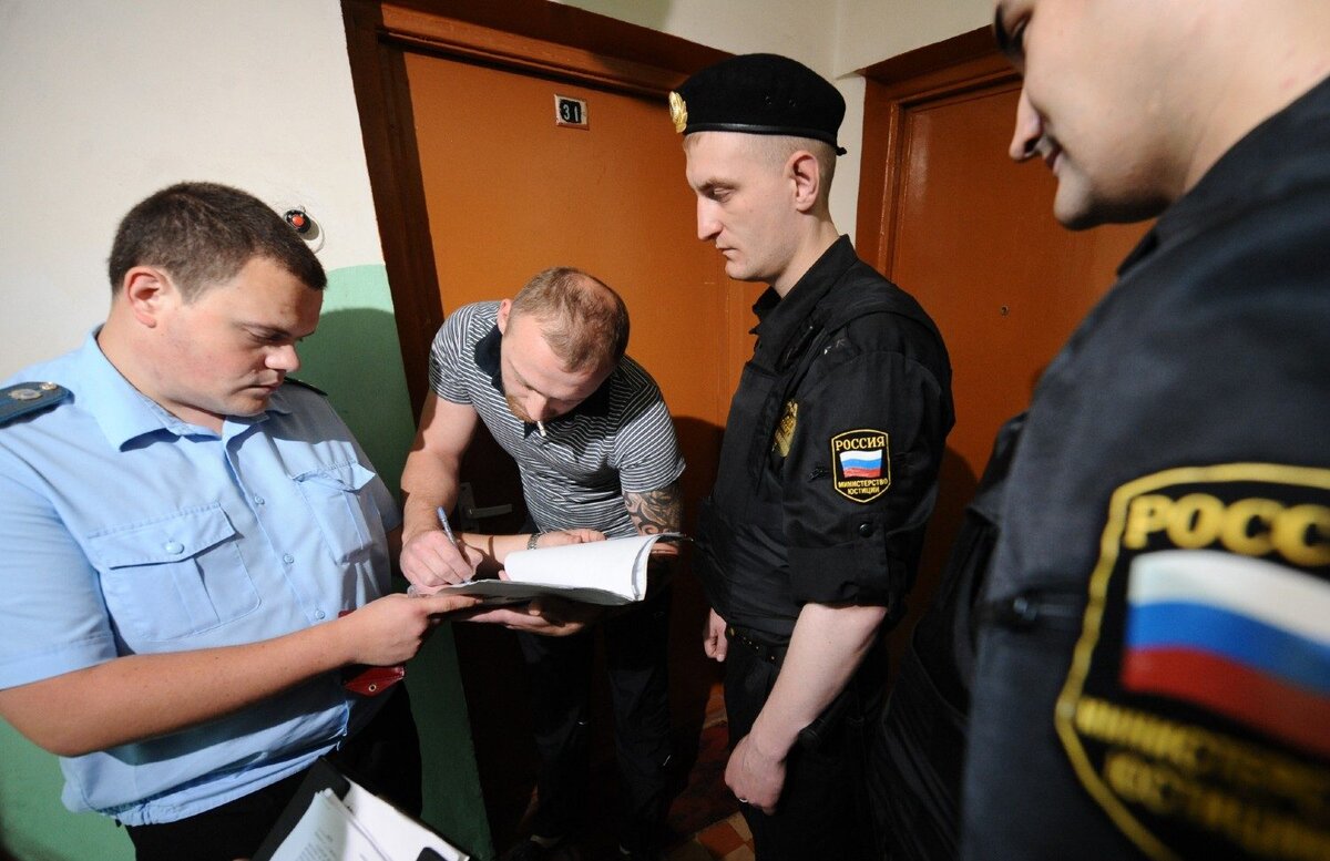 Алименты приставы. Судебные приставы по алиментам. Заявление приставу о не выплатах алиментов. Образец заявления судебным приставам о неуплате алиментов образец. Неуплата судебным приставам.