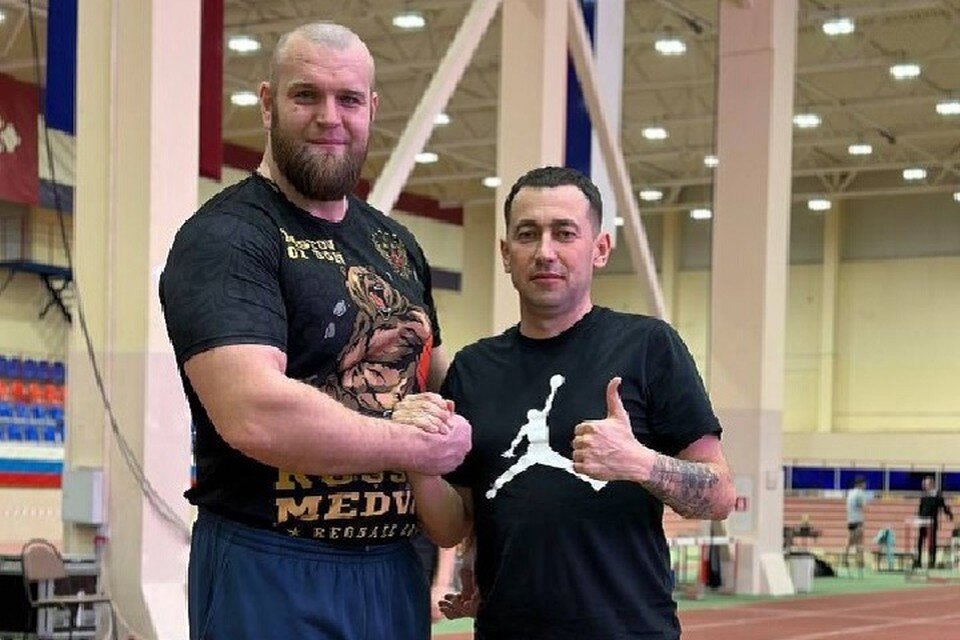     Ранее Александр занимался пауэрлифтингом, успев стать мастером спорта международного класса. Фото: ТГ/Толстыкина