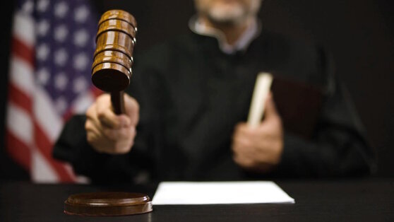    СМИ: в США признали россиянина Клюшина виновным в киберпреступлениях Чойгана Салчак