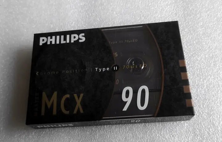 PHILIPS MCX Сингапур