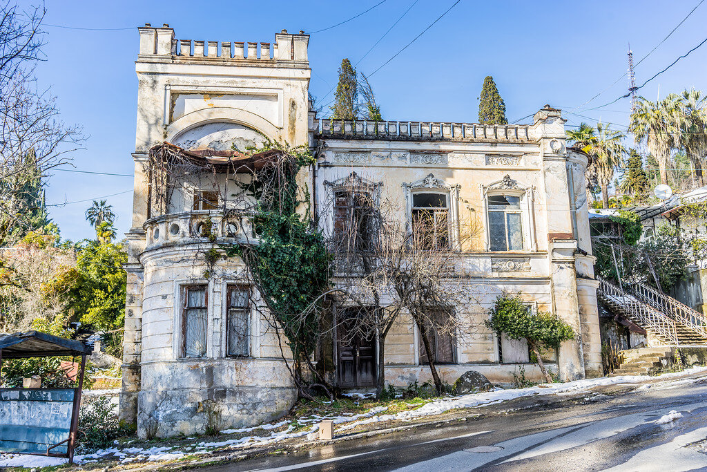 Фото г.Сухума из открытых источников (см.галерею)