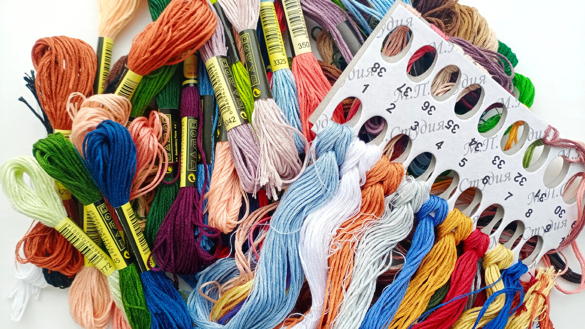 Мулине без чёткой системы хранения 