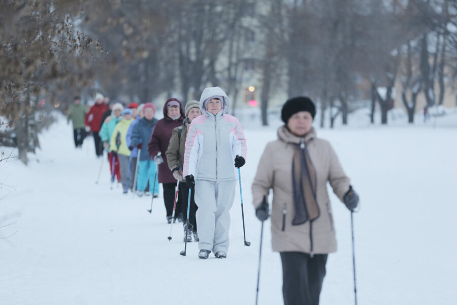 Финская ходьба зимой