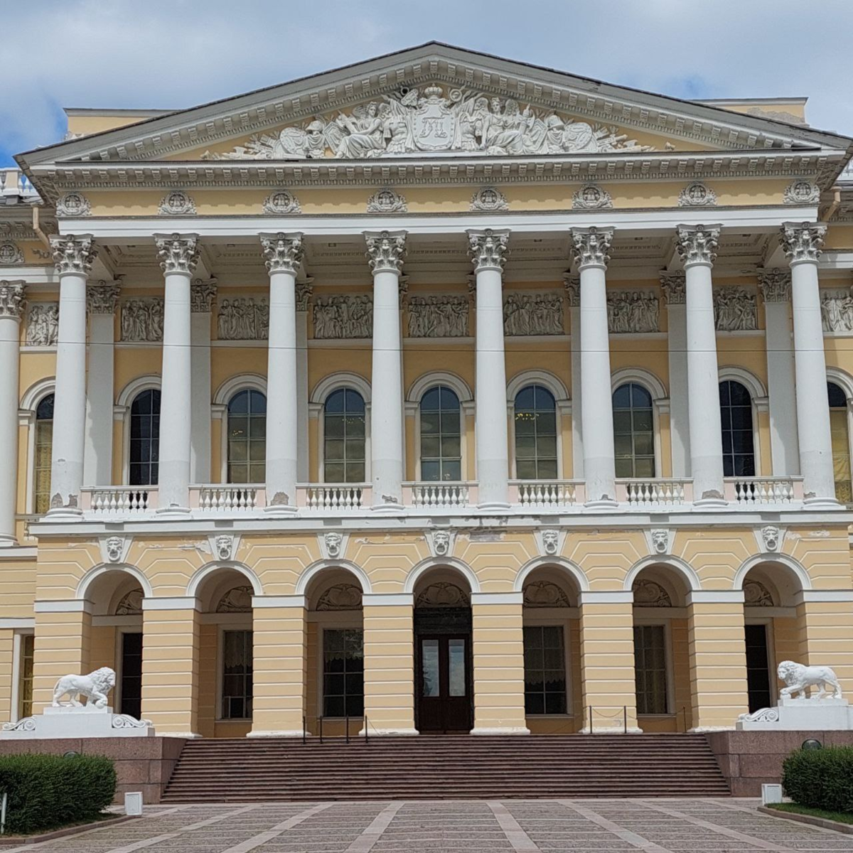 Фото русского музея в санкт петербурге снаружи