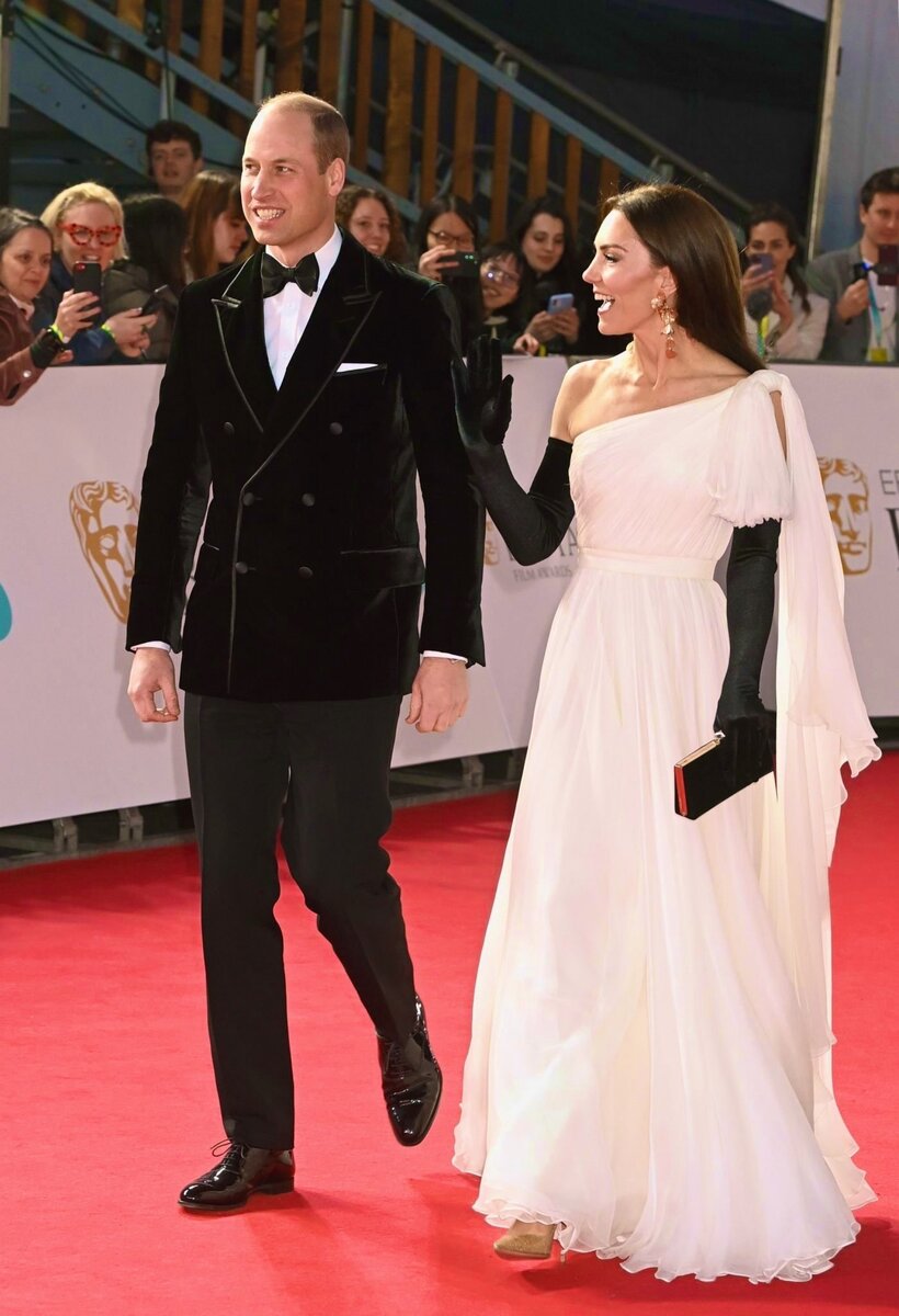 Шикарные принц и принцесса Уэльские Уильям и Кэтрин на красной дорожке премии BAFTA-2023:интересные и дерзкие моменты, дань памяти королеве