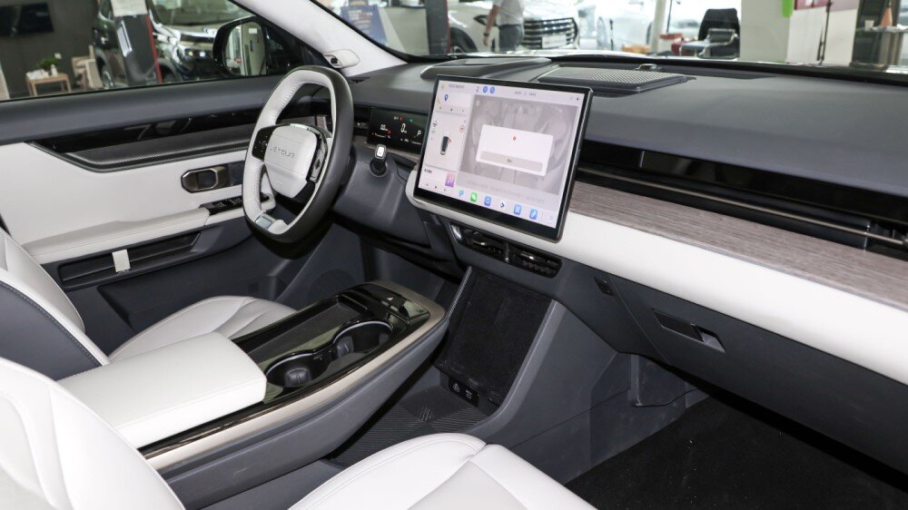 Салон новинки.