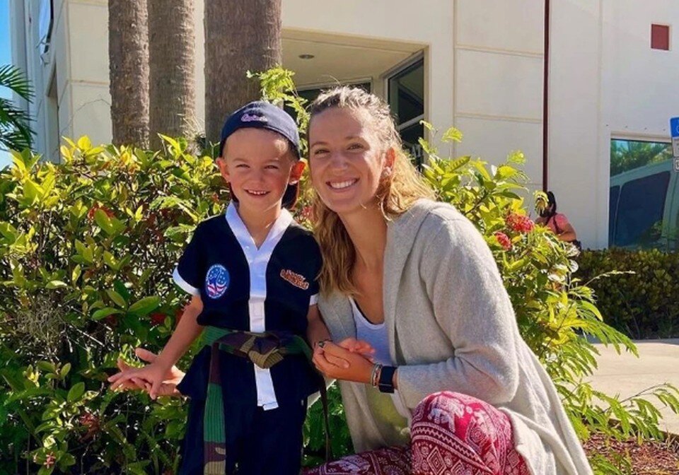     Виктория с сыном Лео. Фото: соцсети