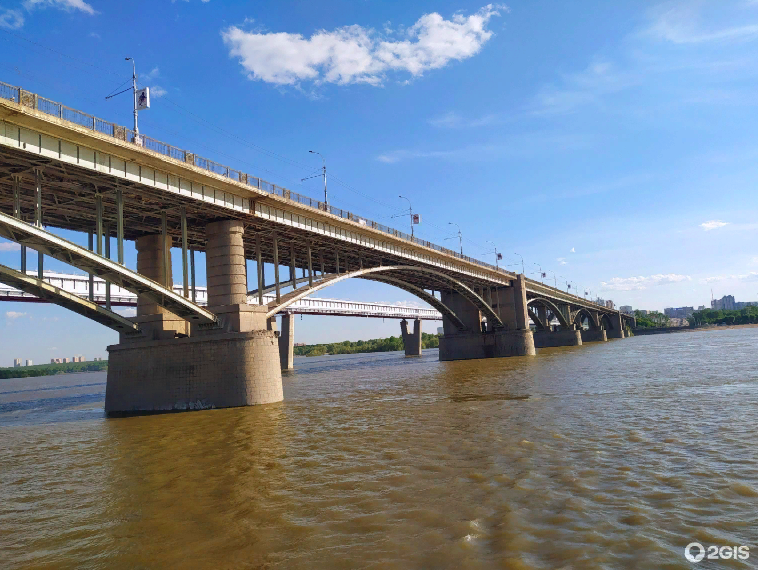 Октябрьский мост новосибирск