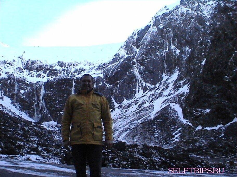 Горы Новой Зеландии, Вид с дороги на фьорд около Homer Tunnel