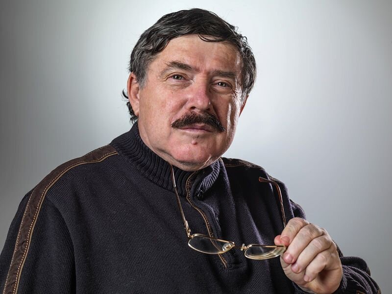 Этот портрет Бориса я снял, когда он в очередной раз гостил у меня.