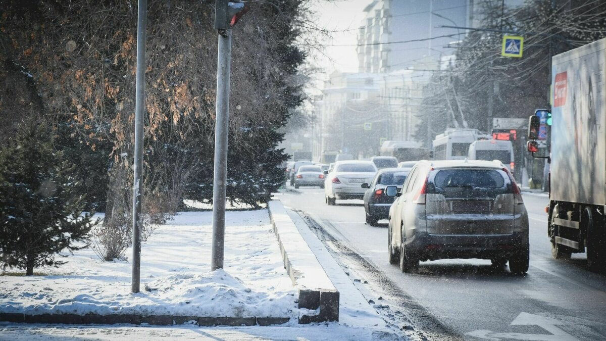     С гололеда и сильного ветра начнется весна в Волгоградской области. Сегодня днем также ожидаются осадки, отмечает региональный ЦГМС.